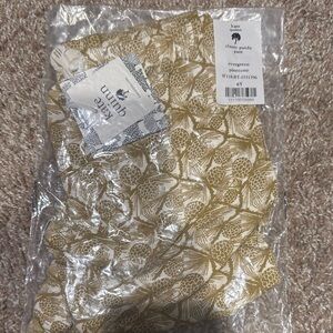 Kate Quinn Evergreen Panda Pants